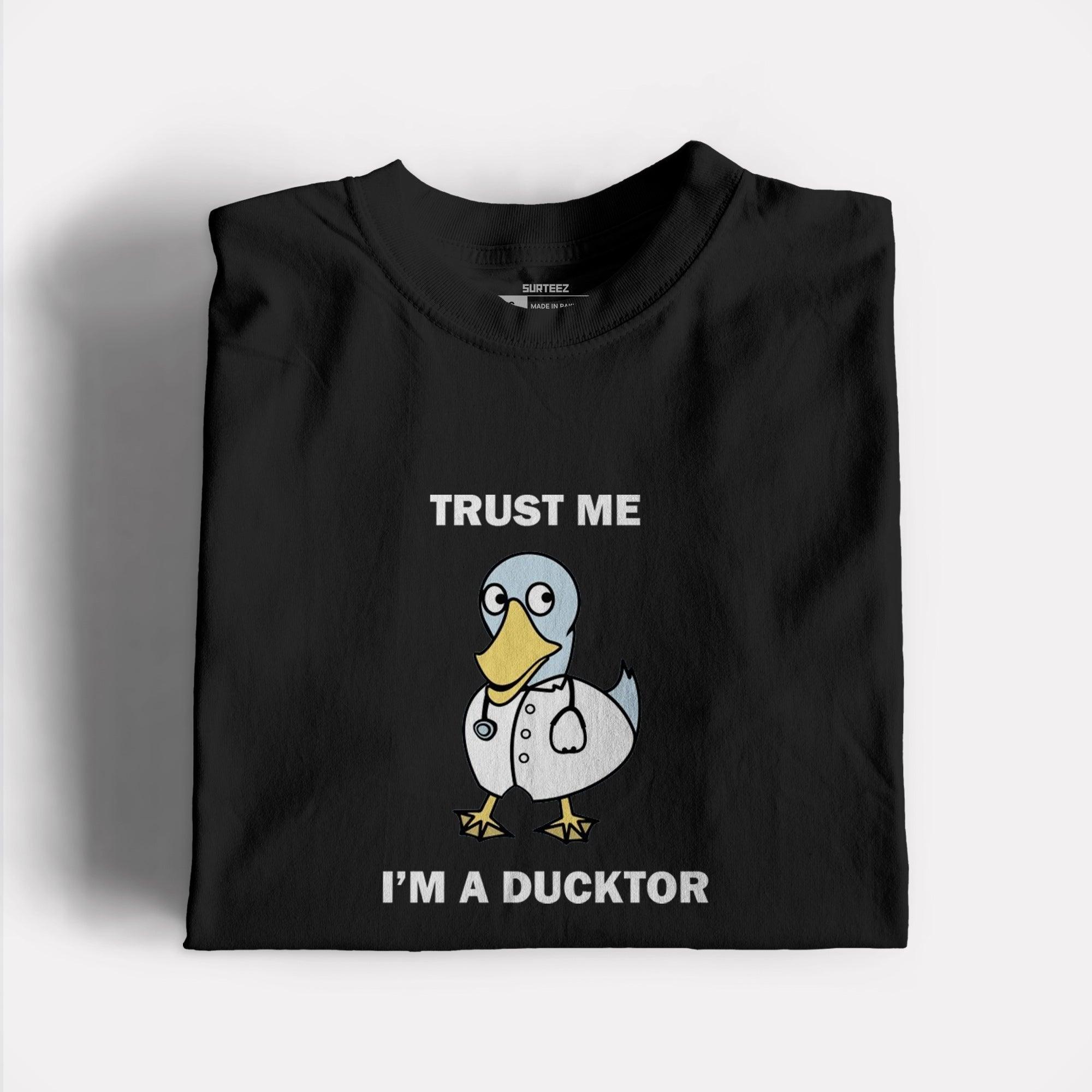 Ducktor Graphic Tshirt - Surteez