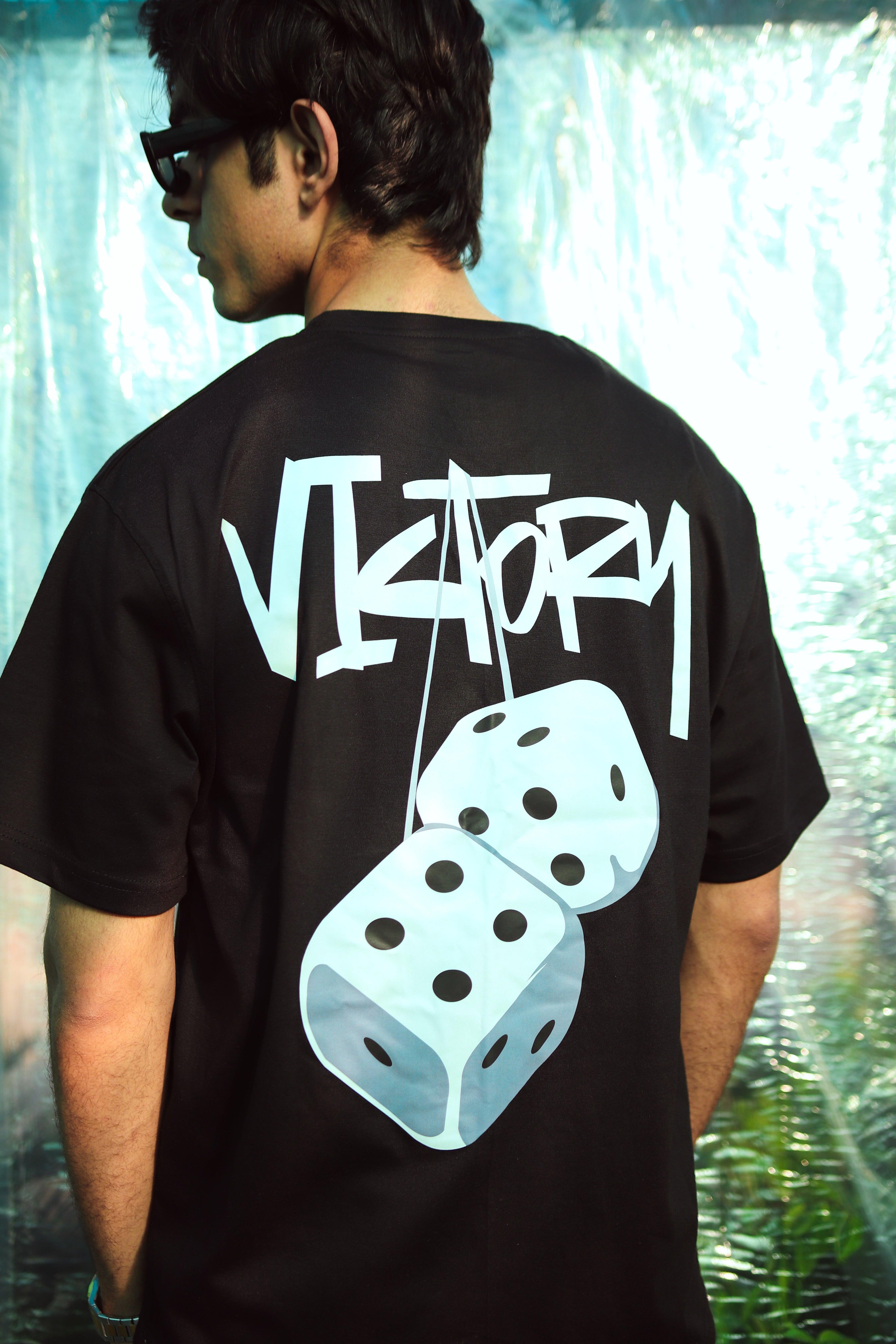 Oversize Victory - Surteez