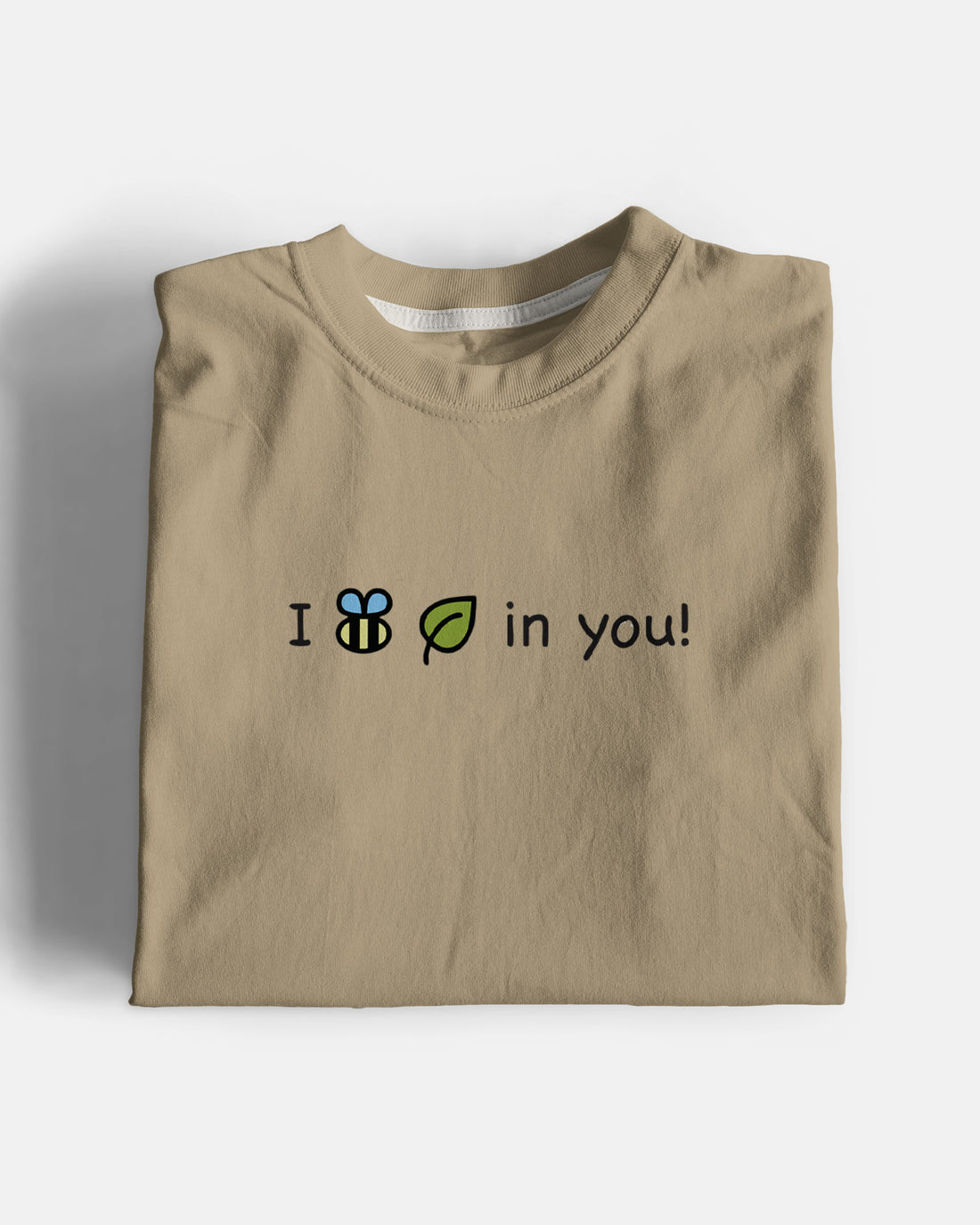 Bee leaf Graphic Tee