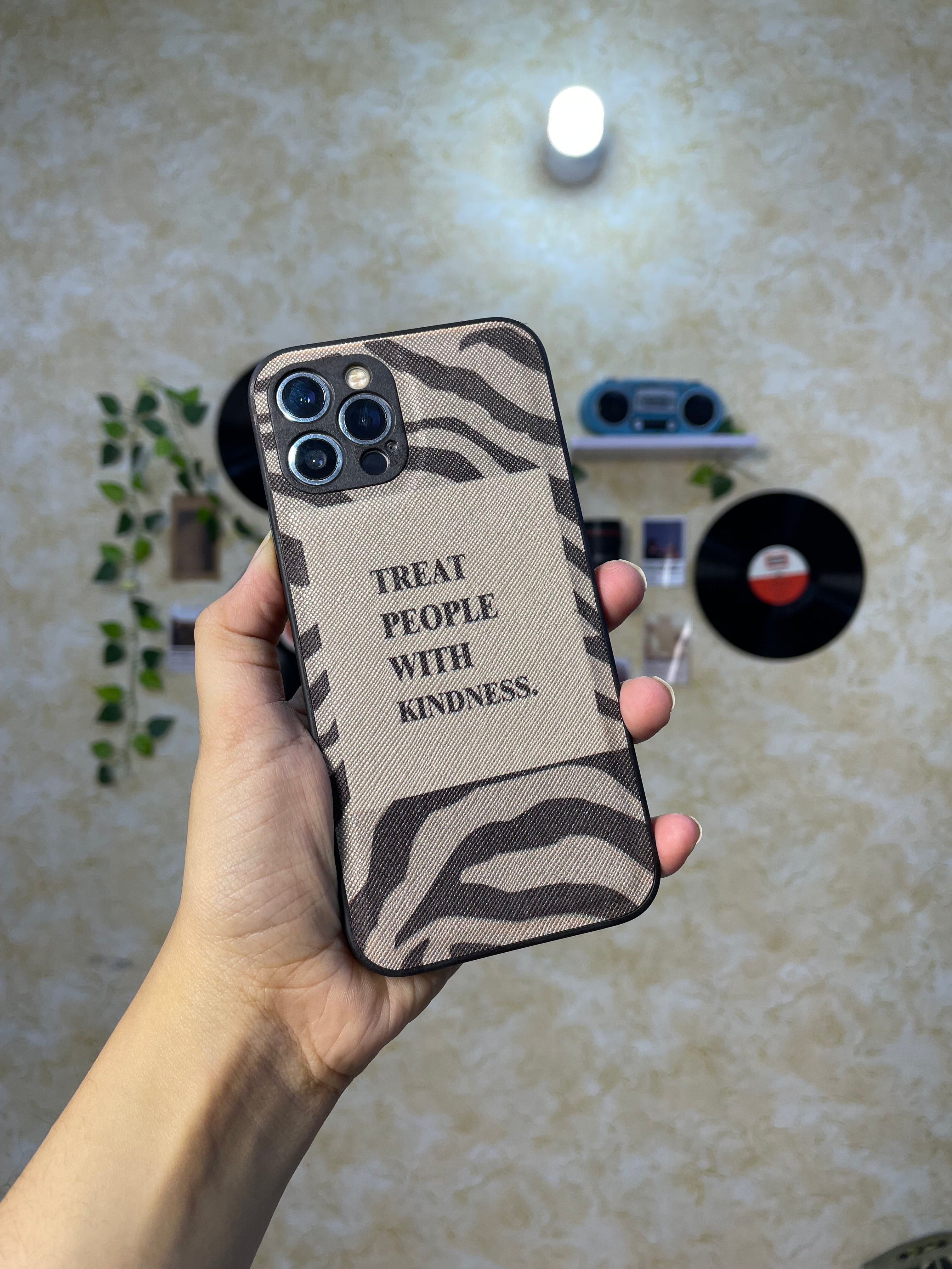 Grey Leopard Mobile Case