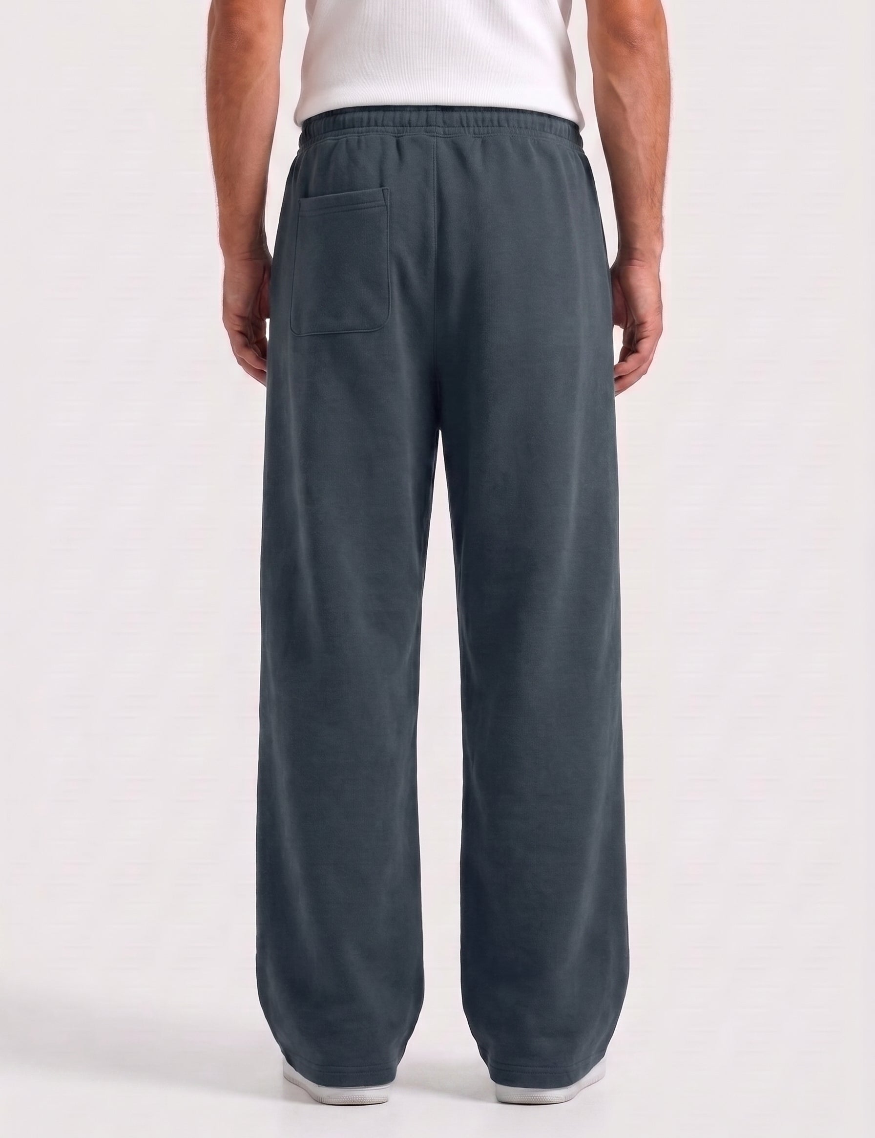 Change_clothing_color_and_pattern_202609021832.jpg