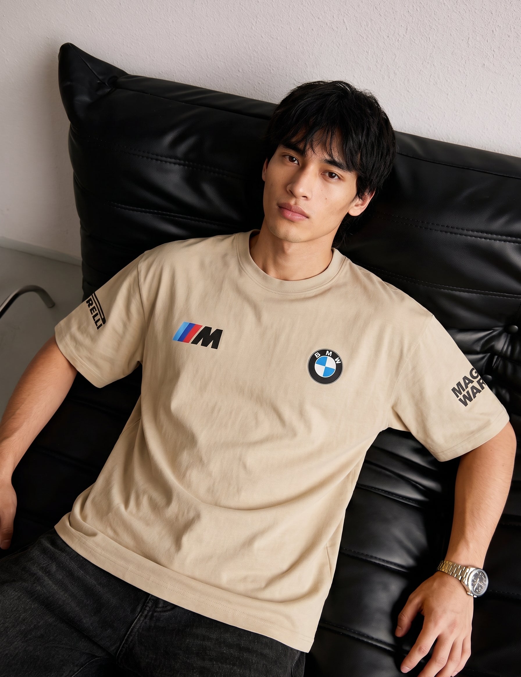 Change_model_angle_in_picture_202608151600.jpg