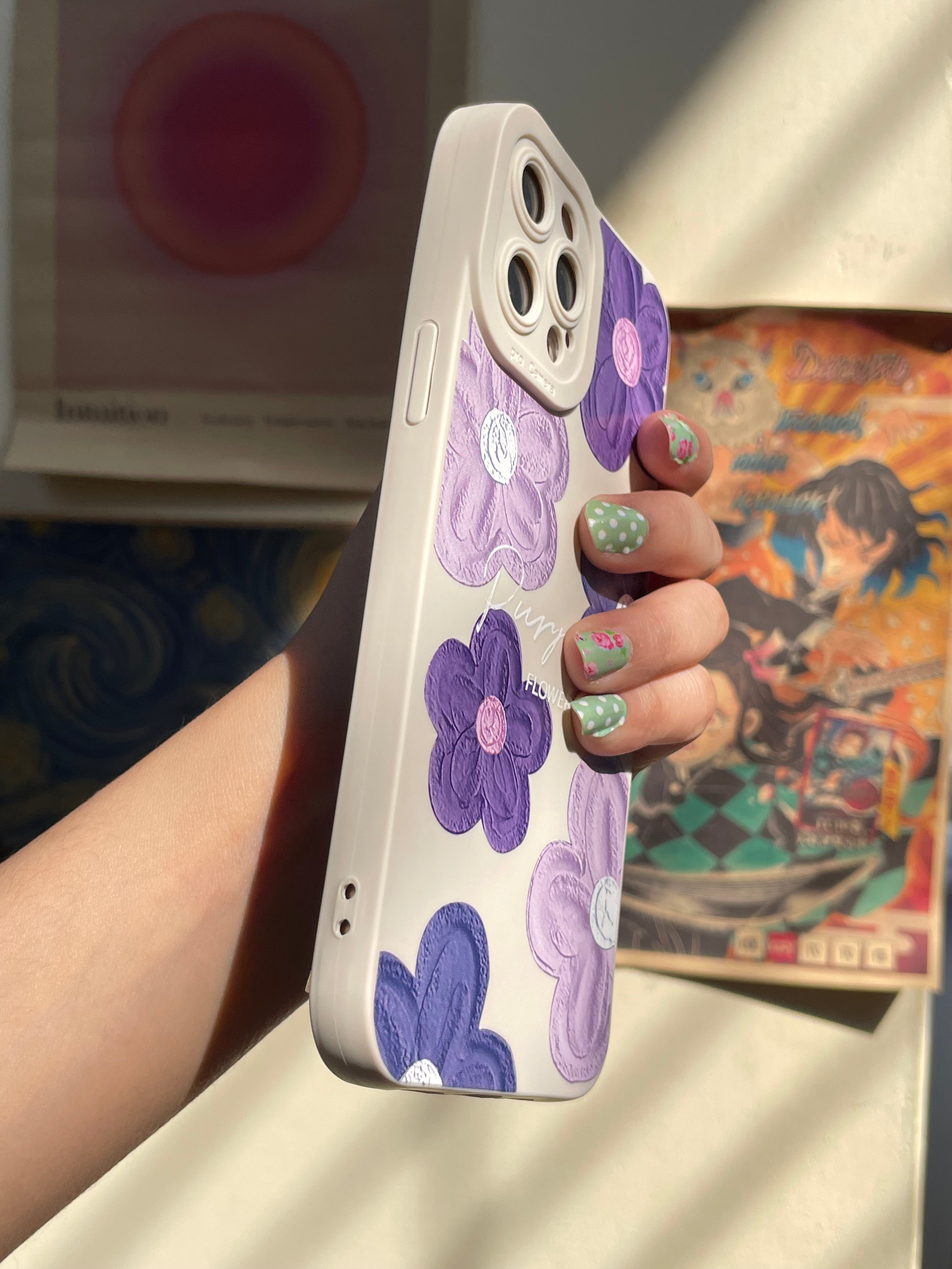 White Floral Mobile Case
