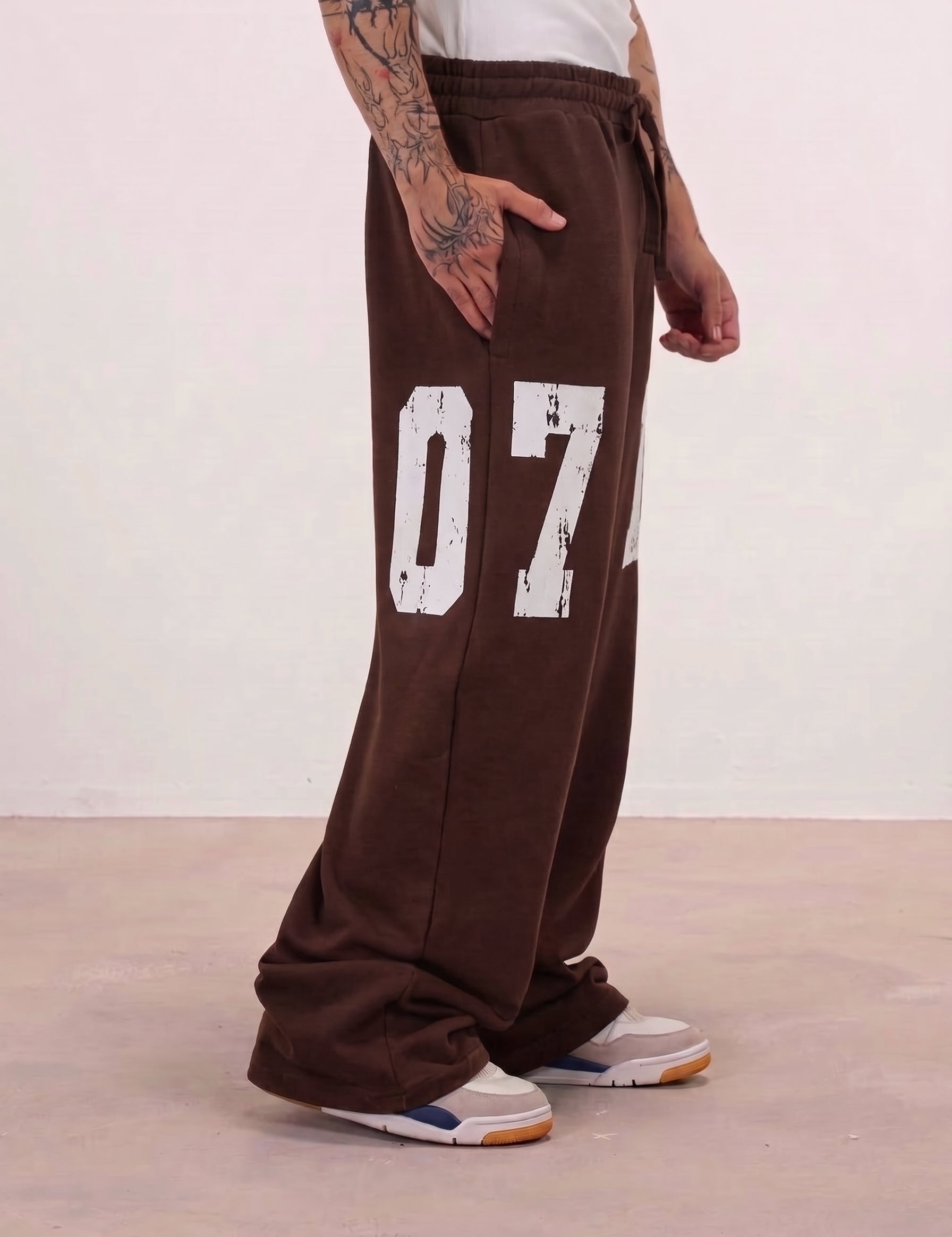 Replace_color_black_brown_2K_20260910192220.jpg