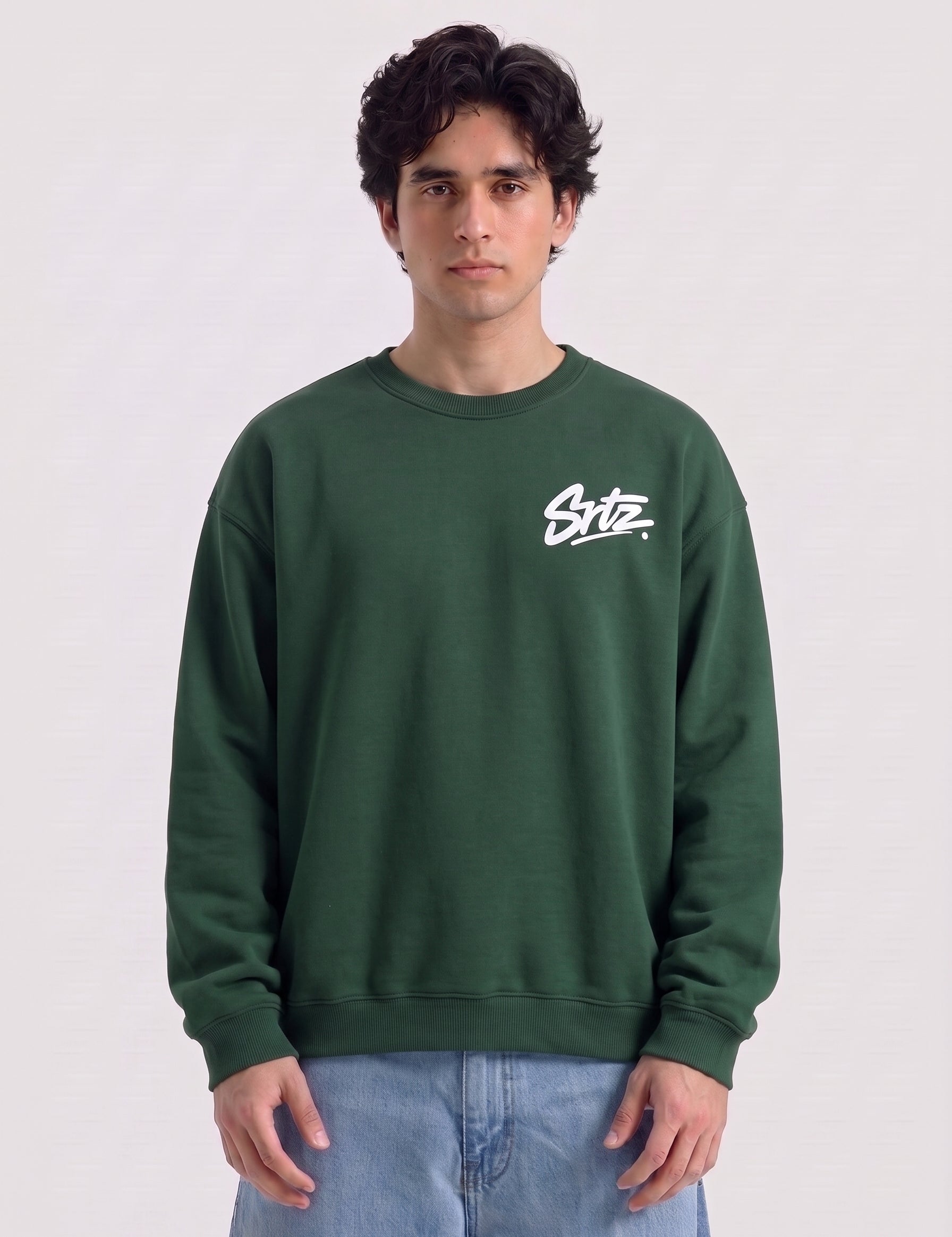 Replace_t-shirt_with_green_sweat__2K_20261009153123.jpg
