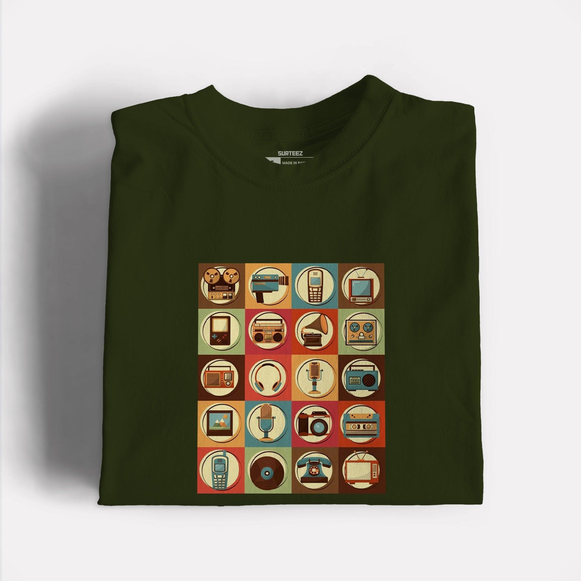 Vintage Lover Graphic Tshirt - Surteez