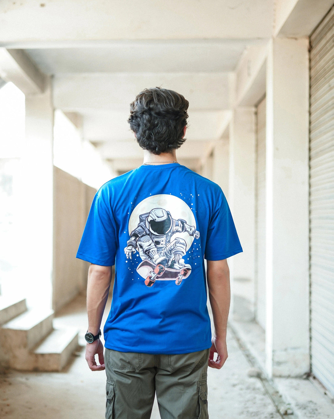 Oversize Need More Space H/S T-Shirt - Surteez